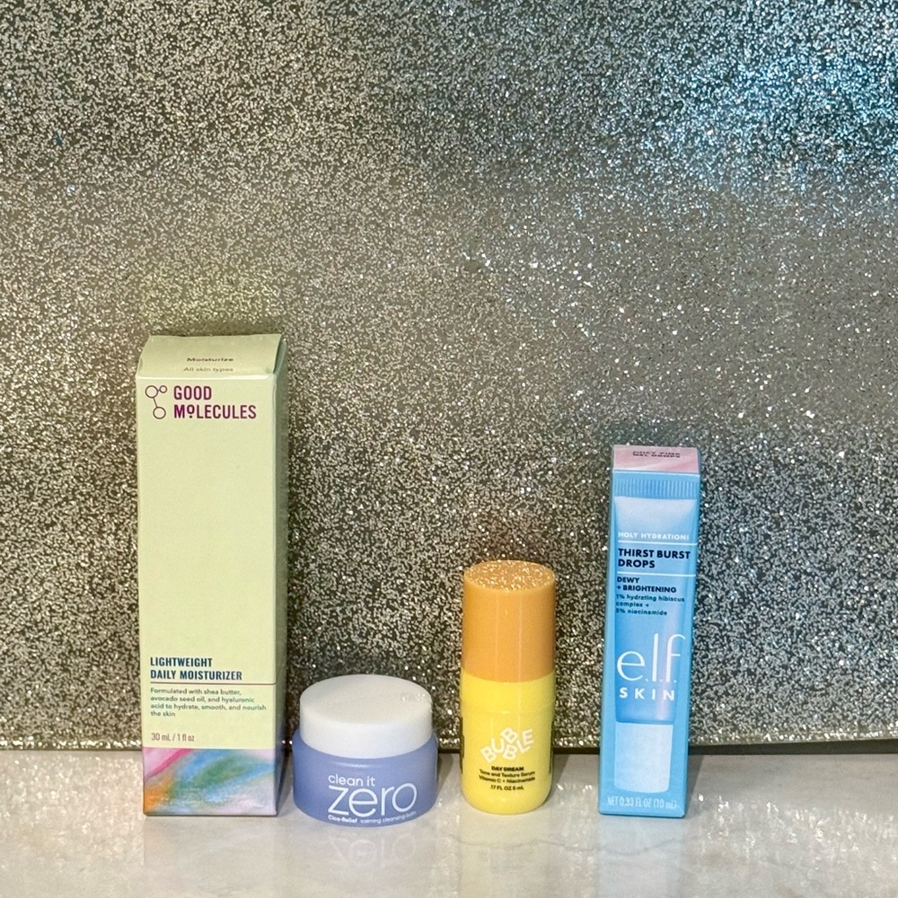 5 for $25 item 🌺 Mini Skincare Set
